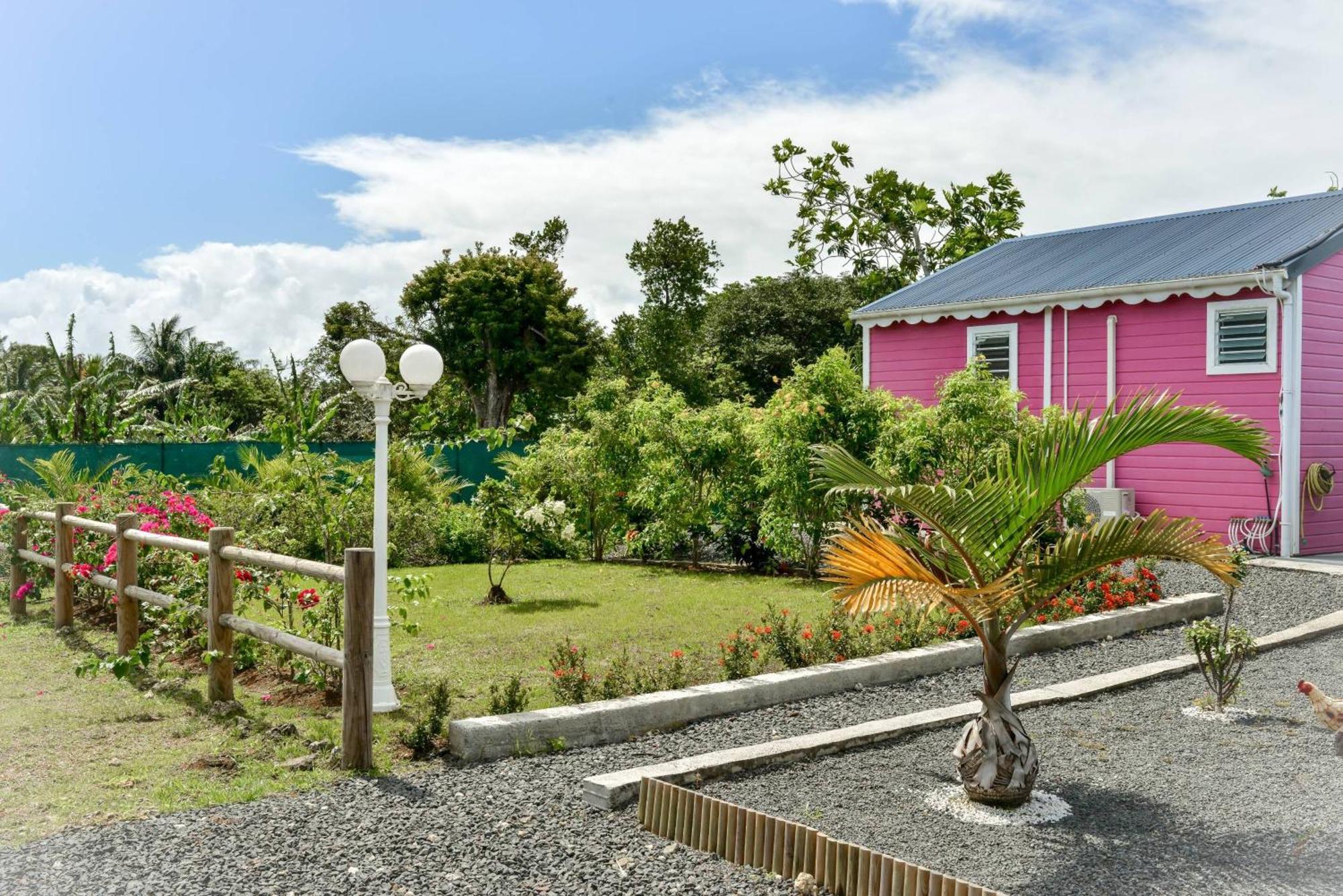 Les Jardins De Chantilly -Bungalows 4 Etoiles Avec Jardins Et Piscines Privees Baie-Mahault Bilik gambar